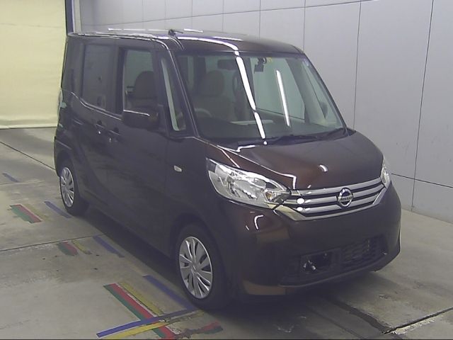 70287 Nissan Dayz roox B21A 2014 г. (Honda Kansai)